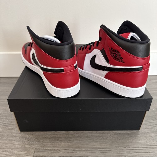 Size 12 - Jordan 1 Mid Chicago Black Toe 2020 - photo 5