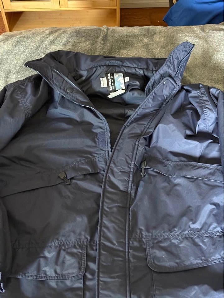 Alaska Gear by Arctic Bay Men’s Winter Jacket – Medium – Black
