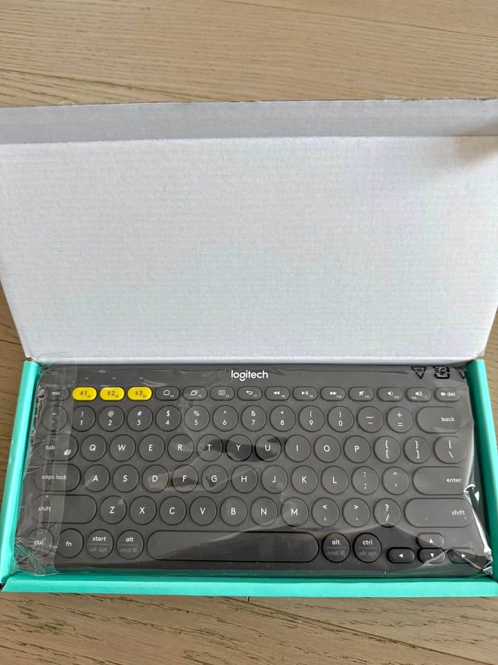 Logitech K380 Multi-Device Bluetooth Keyboard