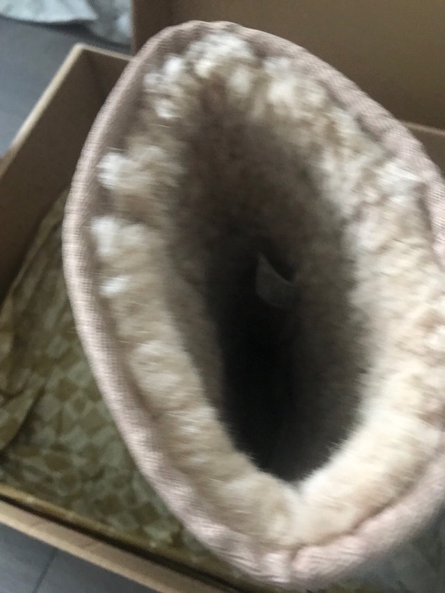 UGG classic tall size 6 and SoftMoc winter fur boots - photo 3