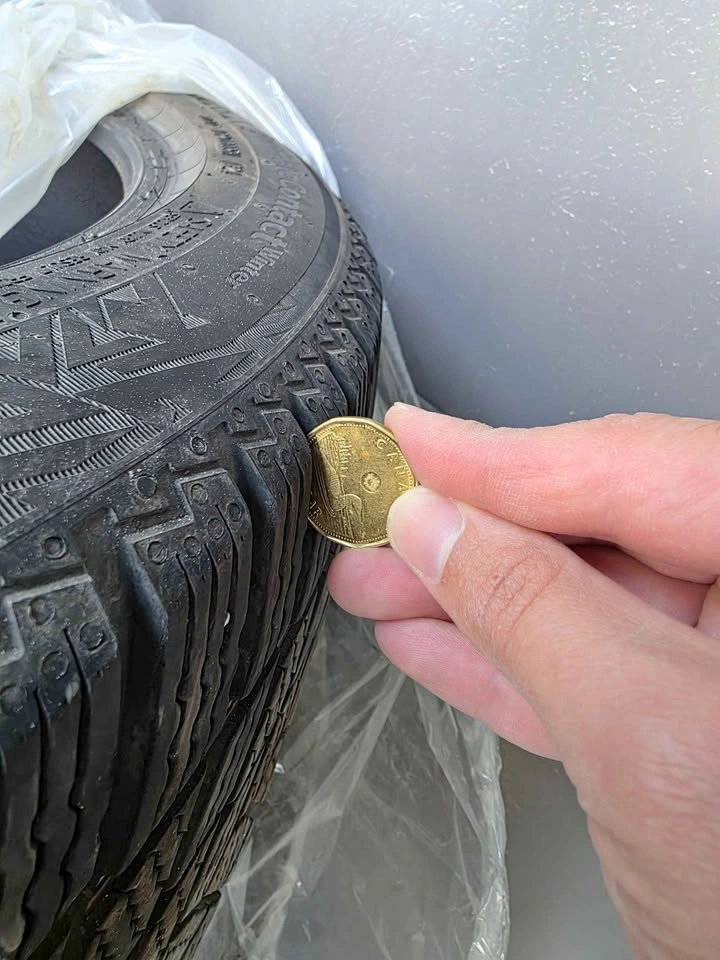 ❄️ 4x Continental Winter Tires (235/45 R18)