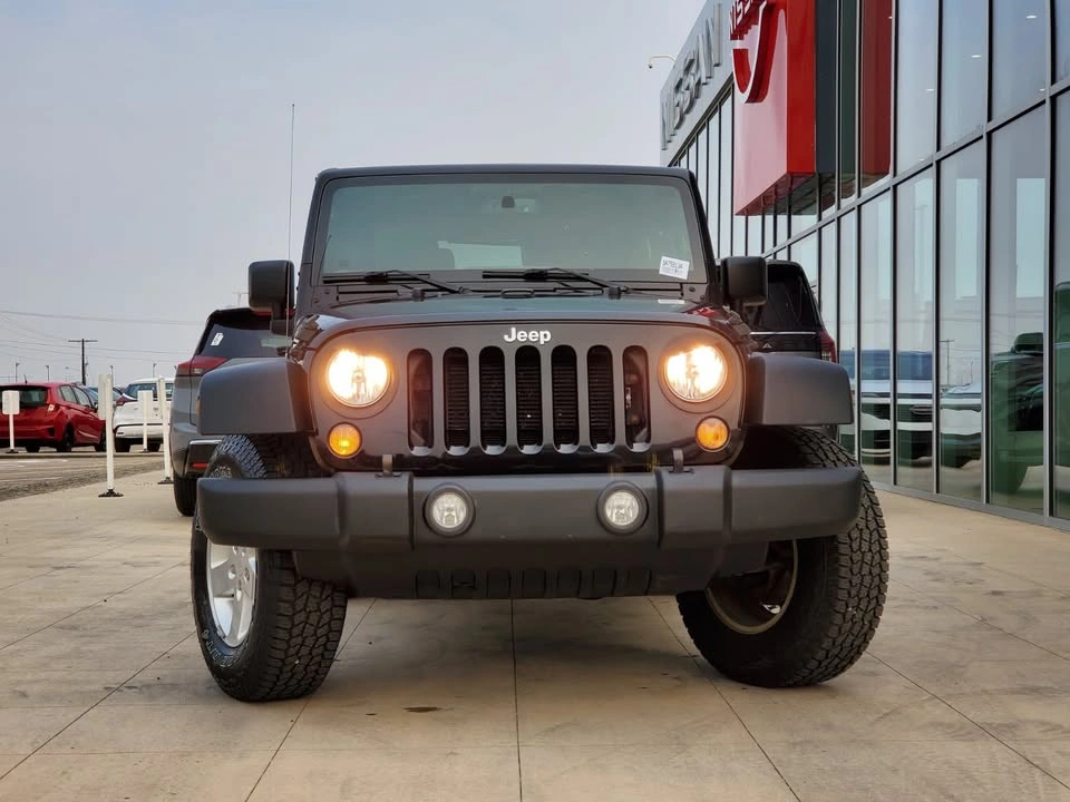2016 Jeep Wrangler Sport - photo 2
