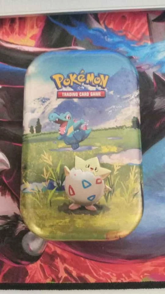 Pokémon Tin Cards