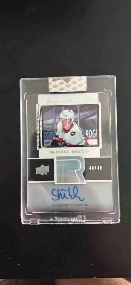 Tim Stutzle 2 Card lot - photo 2