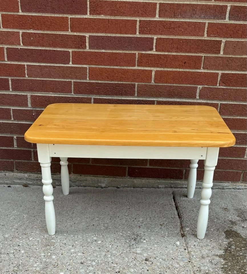 Small Farmhouse Wood Top Table - photo 4