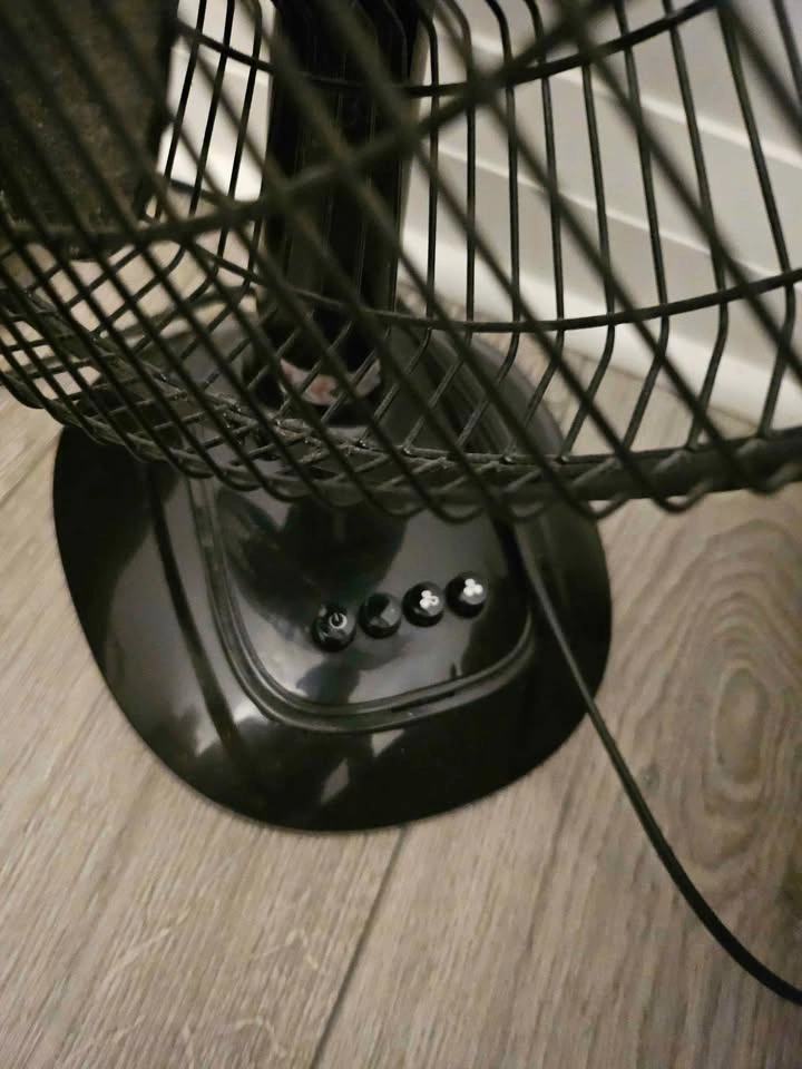 Honeywell desk fan - photo 2