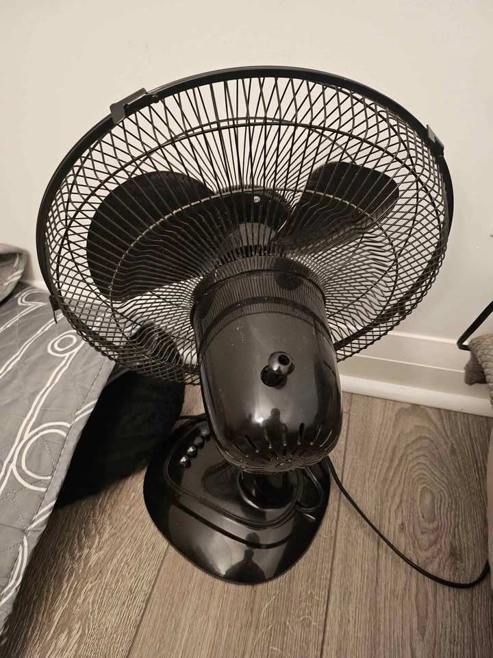Honeywell desk fan - photo 3
