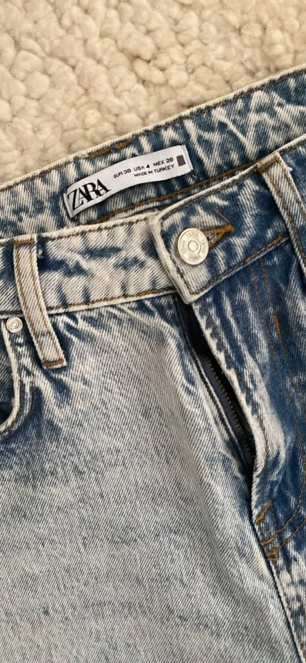 Zara light wash high waist jeans - size 4 - photo 2