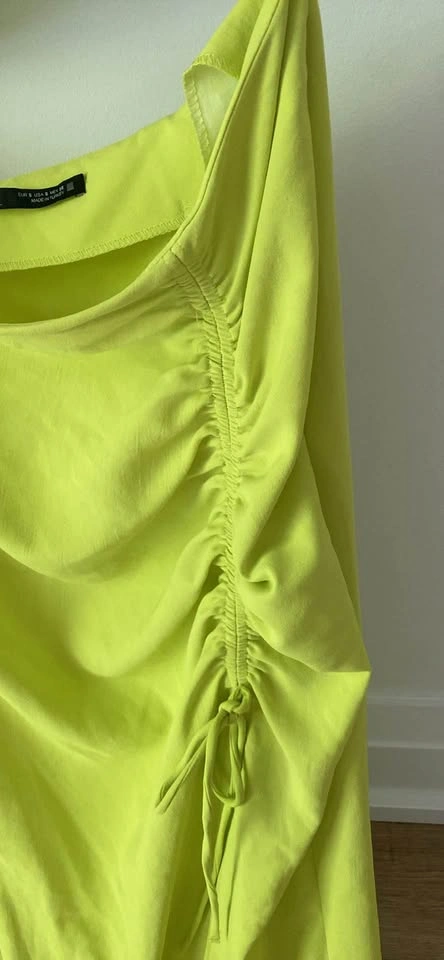 Zara bright green cut out dress - size small - photo 2