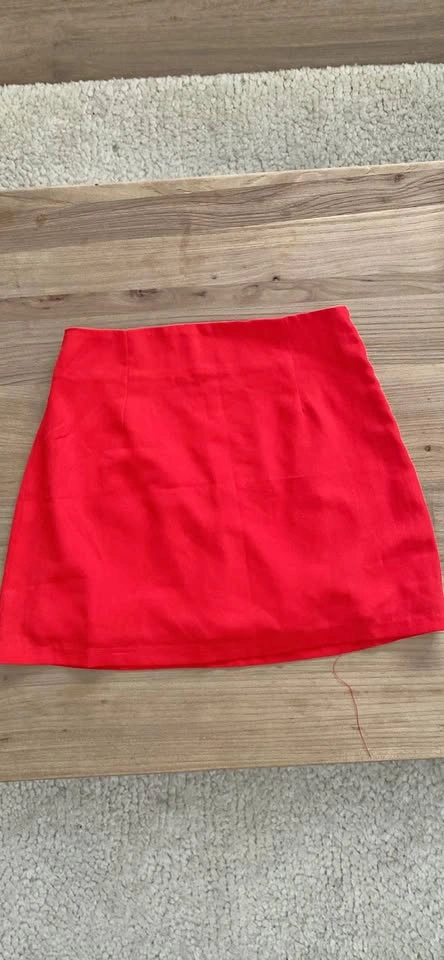 Princess Polly red skirt - size 6