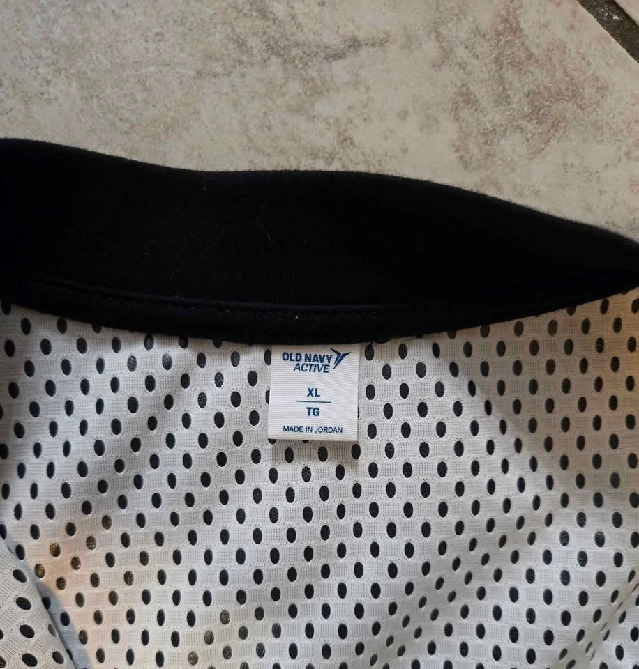 Old Navy Active Bomber Jacket- Boys XL - photo 2