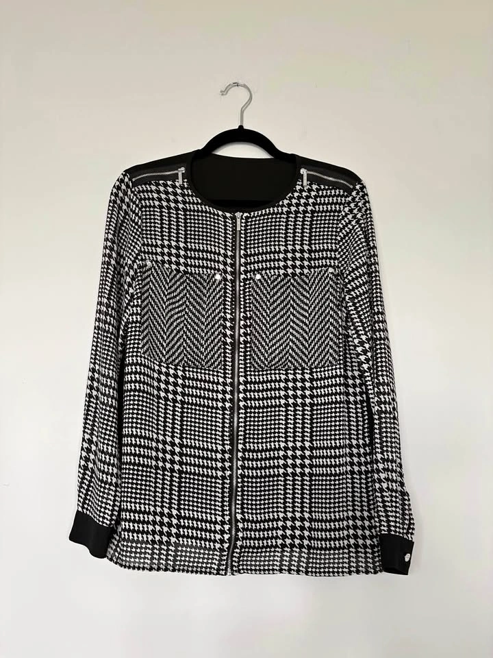 Black & White Houndstooth Zip Front Blouse