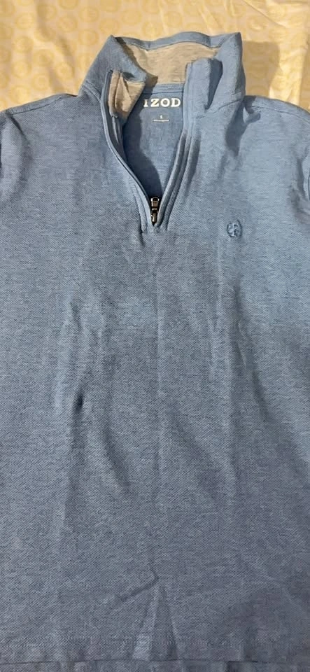 Izod Quarter Zip Pullover Shirt