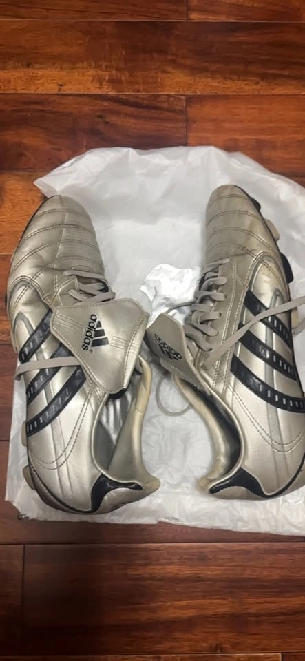 Adidas Soccer Cleats size 9 US - photo 4