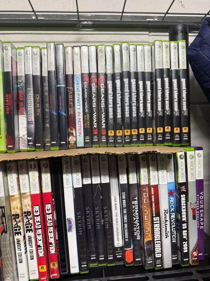Large Xbox 360 Game Collection (prices in description) - photo 4