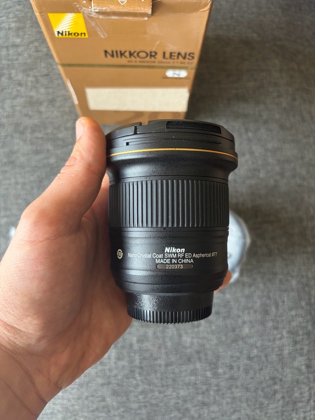Nikon AF-S NIKKOR 20mm f/1.8G ED Lens - photo 3