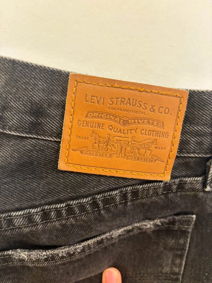 Black Levis - 26 - photo 3