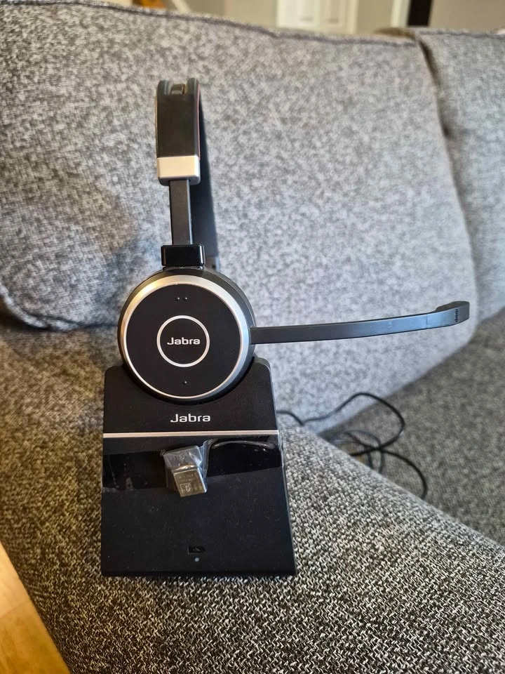 Jabra wireless headset and mic - photo 3