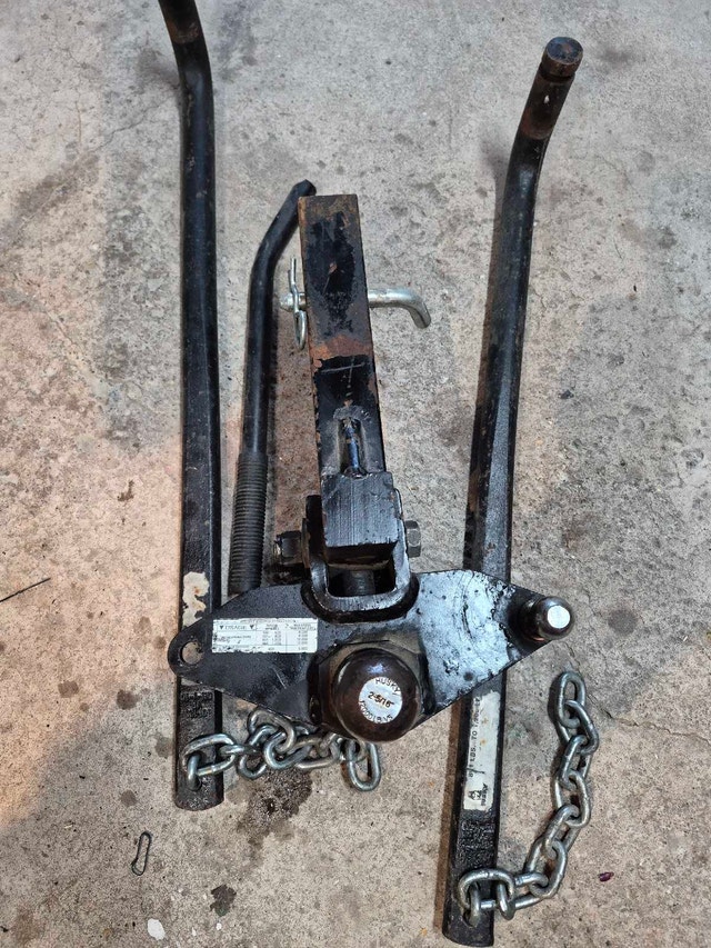 Husky Weight Distribution Hitch