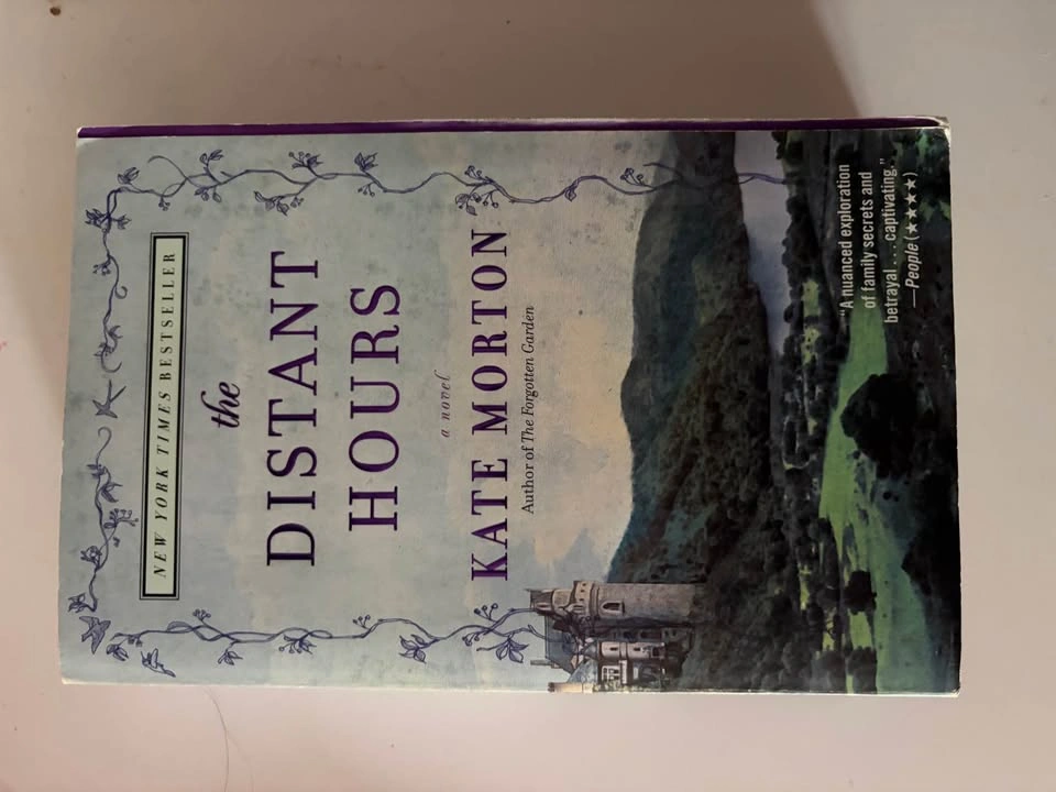 BOOKS!! MUST GO!! - photo 4