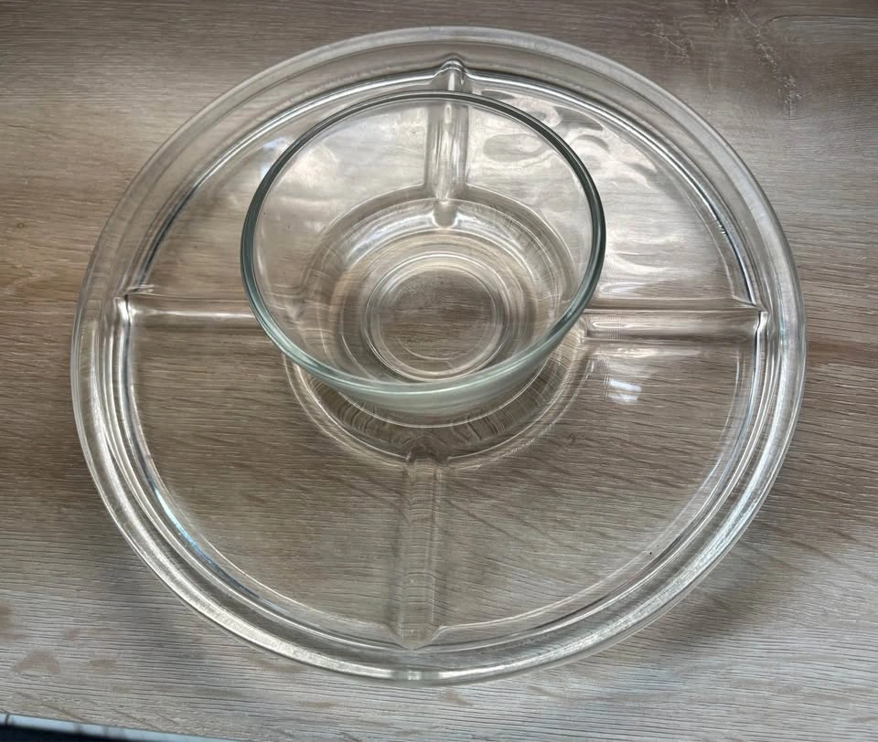 Glass snack/cake stand - photo 2