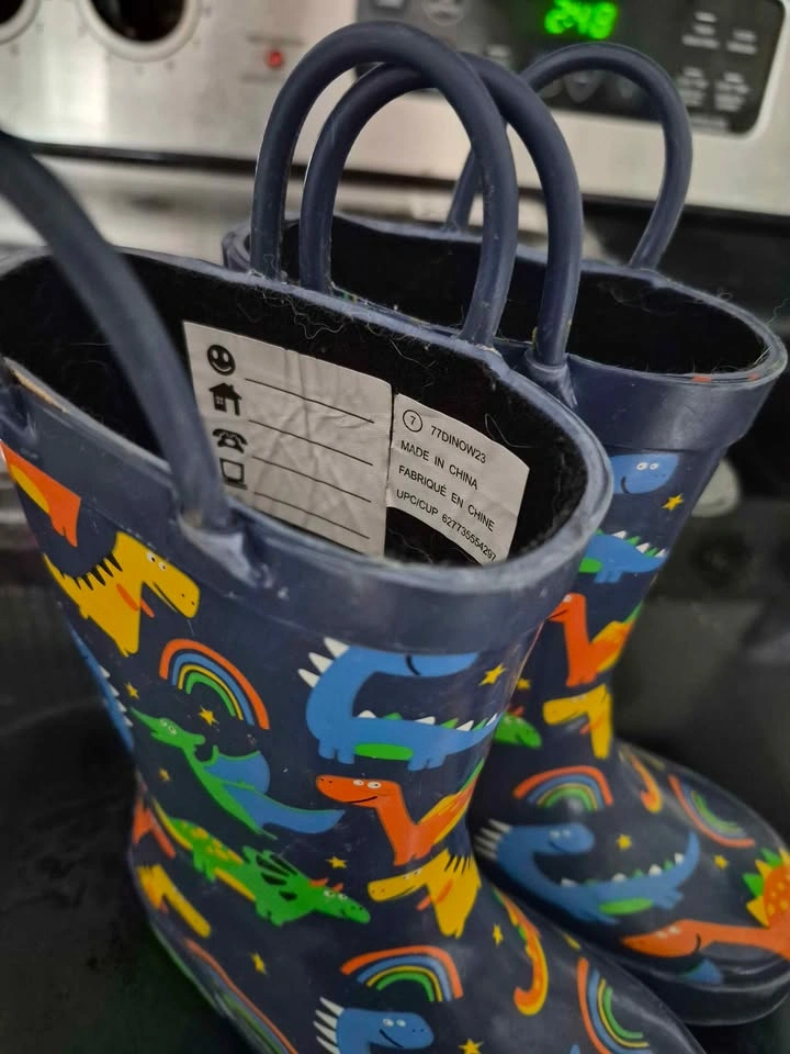 Toddler Dinosaur Rain Boots Size 7 - photo 2