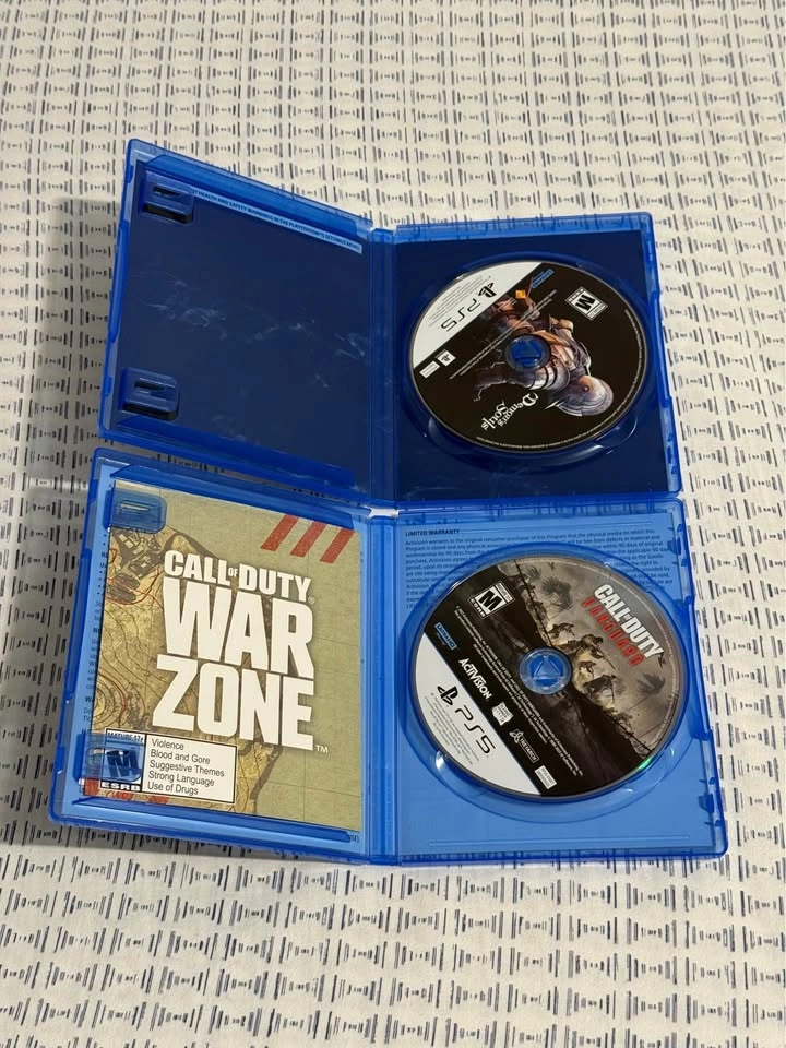 PS5 Games Demon's Souls and Call of Duty Vanguard - photo 2