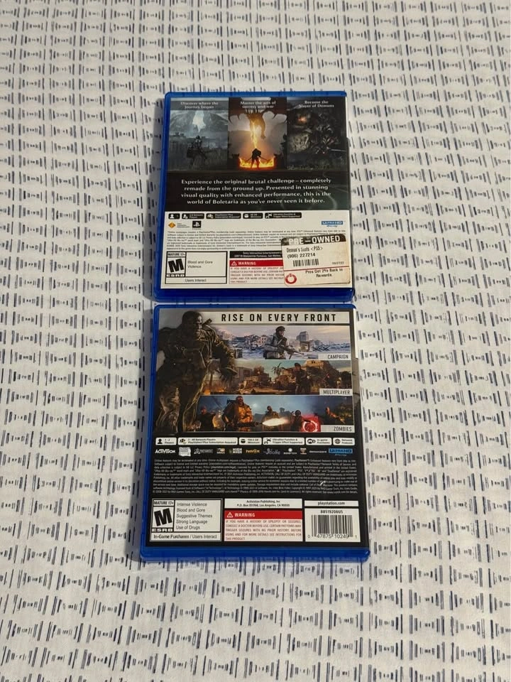 PS5 Games Demon's Souls and Call of Duty Vanguard - photo 3