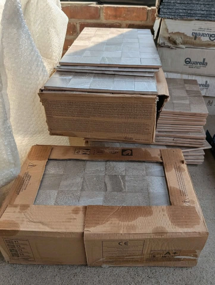 High Quality Floor and Wall Tiles Brand New - photo 4
