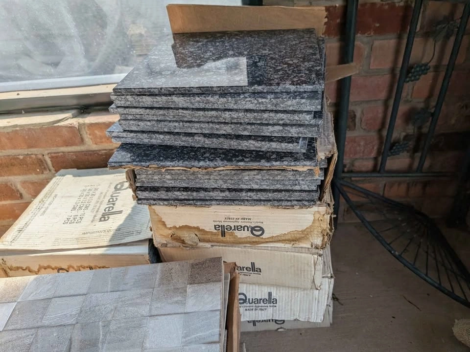 High Quality Floor and Wall Tiles Brand New - photo 5
