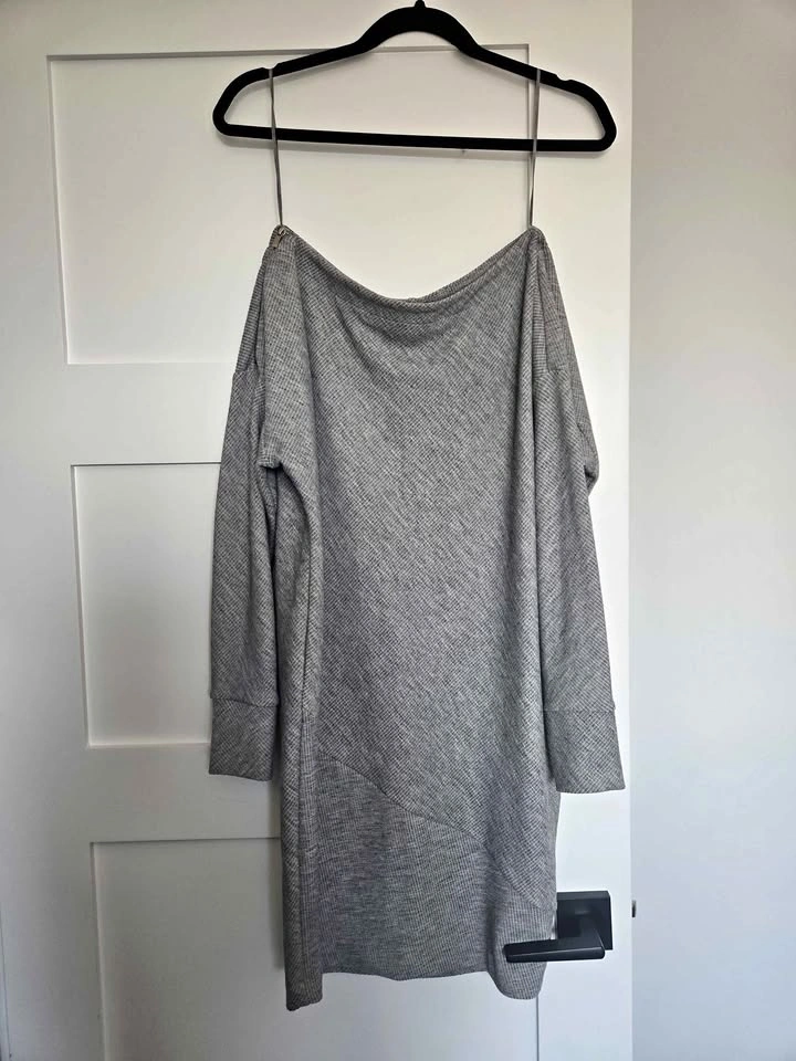 Grey Off-the-Shoulder Long Sleeve Knit Dress