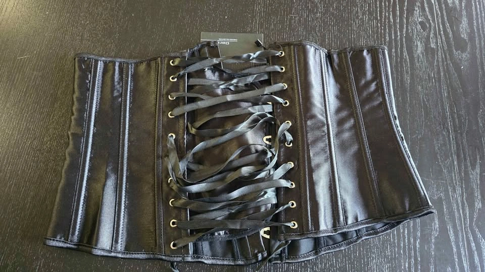 Black Waist Corset - photo 3