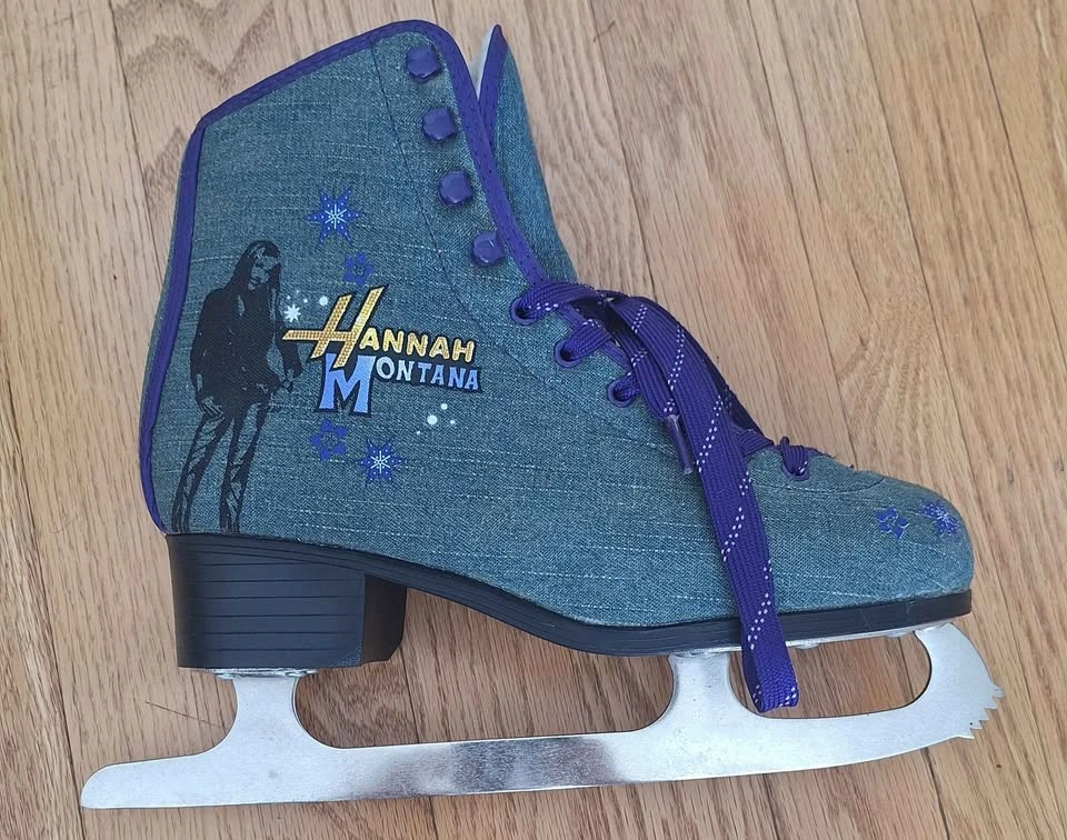 HANNAH MONTANA ICE SKATES - photo 2
