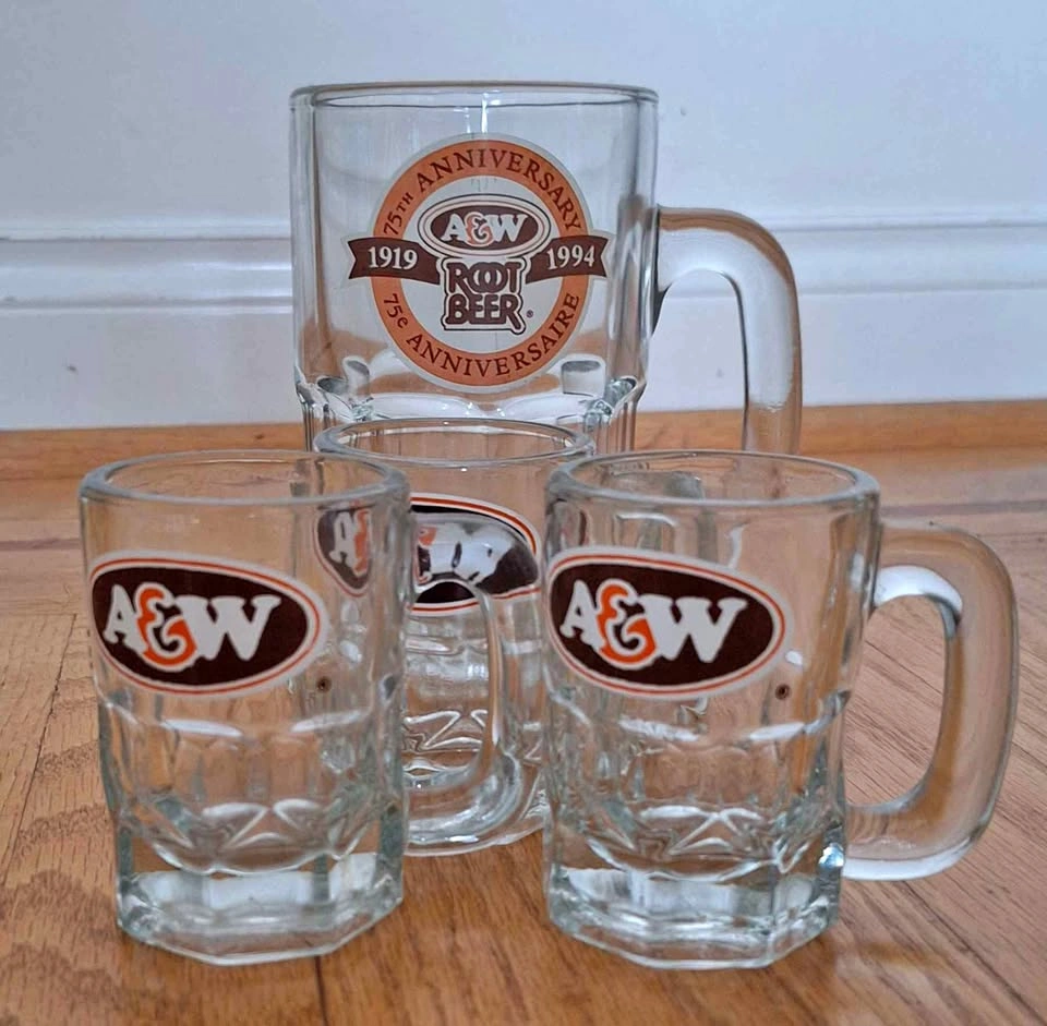 A&W ROOTBEER MUG SET