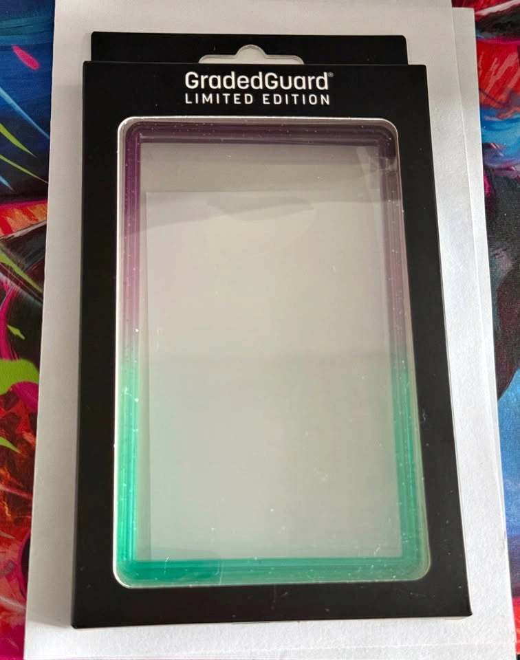 GradedGuard PSA Labyrinth Graded Guard Card Protector