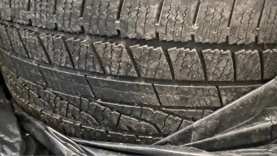 Goodyear WeatherReady Tire 235/55R19 - photo 4