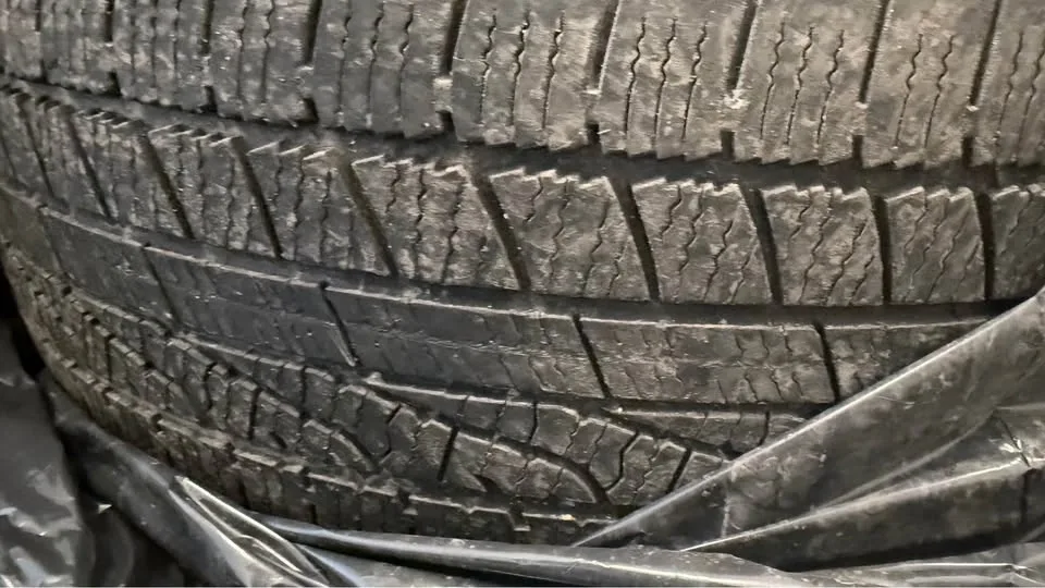 Goodyear WeatherReady Tire 235/55R19 - photo 4