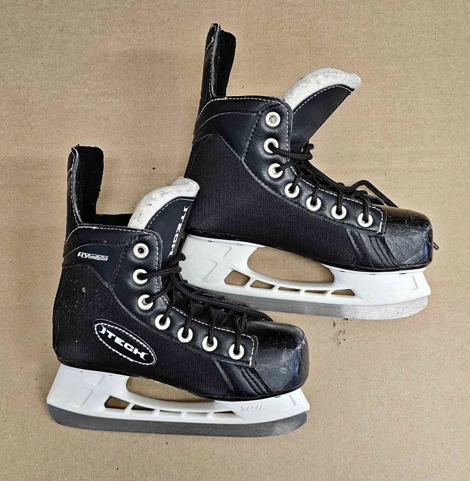 ITECH Flyweight Youth Ice Hockey Skates - Size US 1 / EUR 32