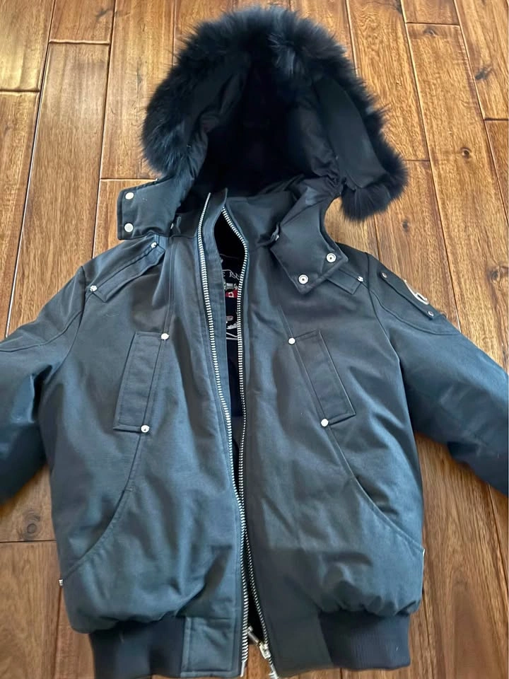 moose knuckle bomber size small