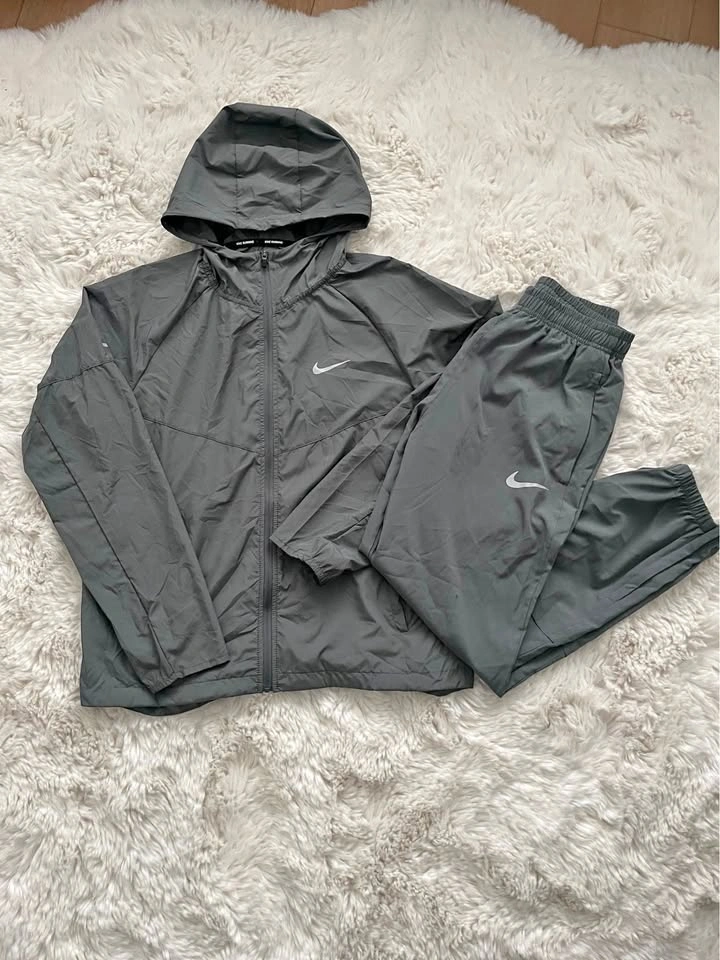 Nike Miller Set