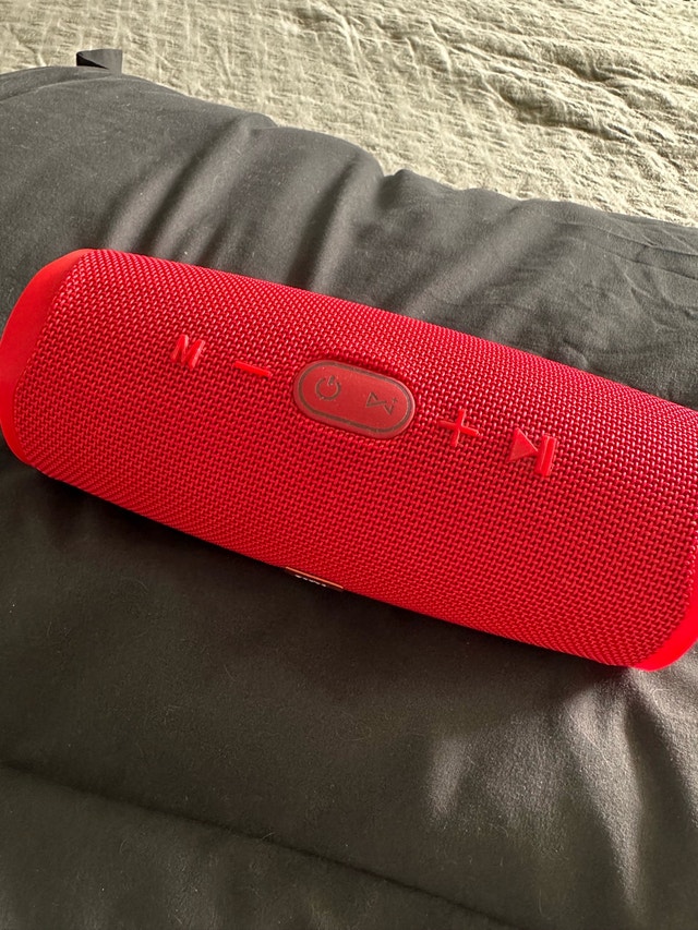 JBL Charge 4 Portable Speaker - photo 2