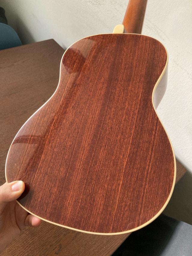 Fender Zuma Concert Ukulele with bag and stand - photo 5
