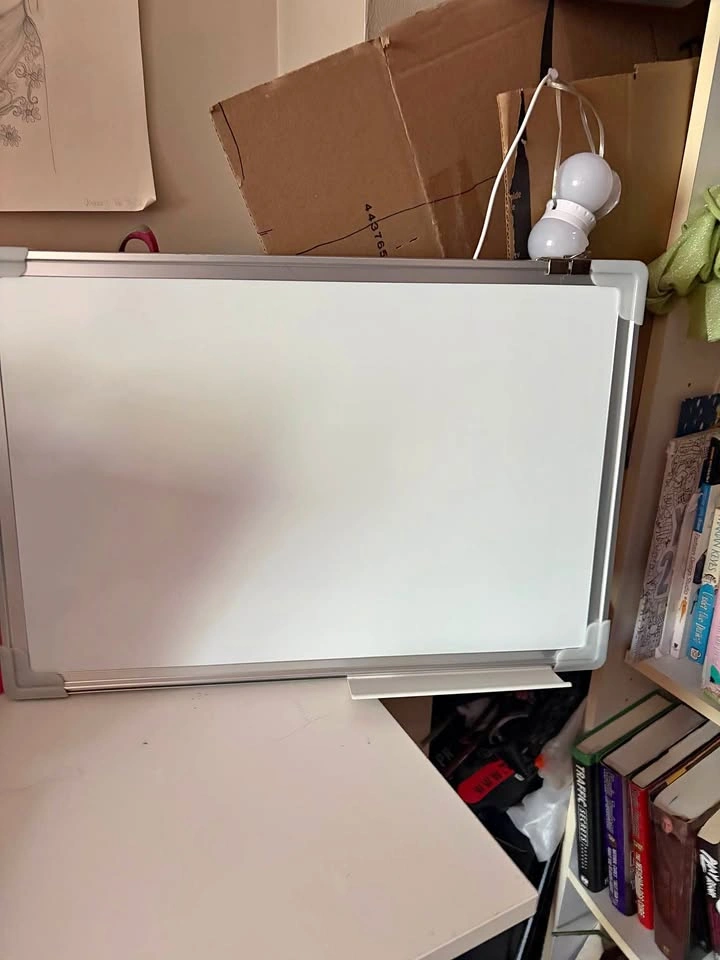 Aluminum Frame Whiteboard MUST GO
