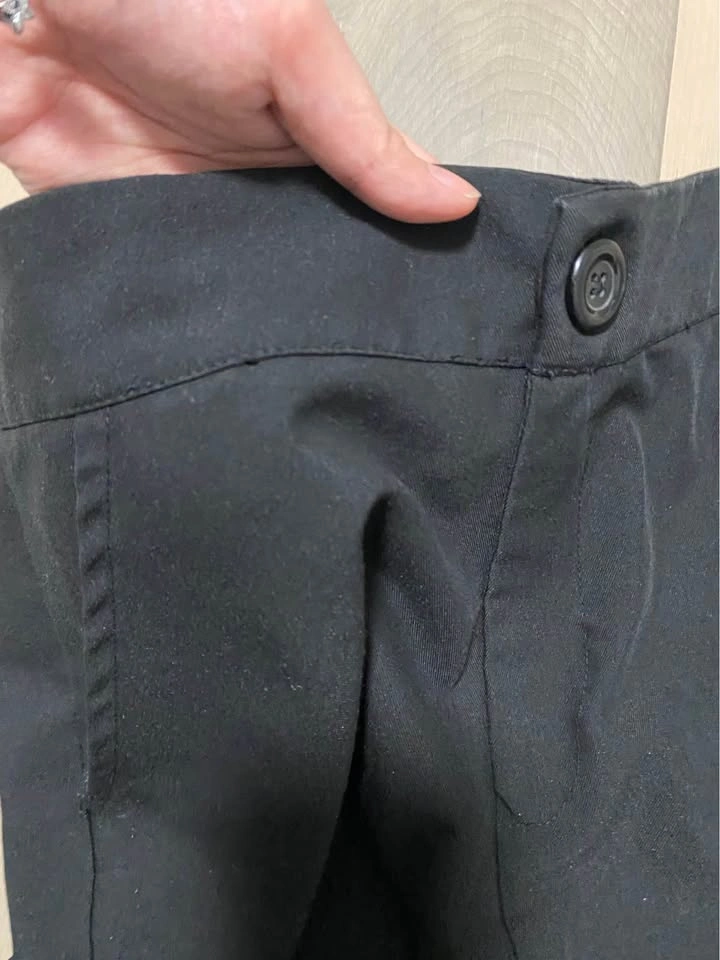 Black High-Waisted Shorts - photo 2
