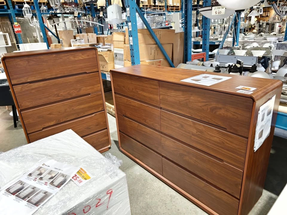 Modern Multi-Drawer Dresser Cabinet for Bedroom and Living Room