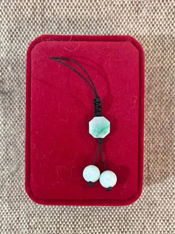TYPE A CERTIFICATED UNTREATED BURMESE JADEITE Bag/Phone Charm