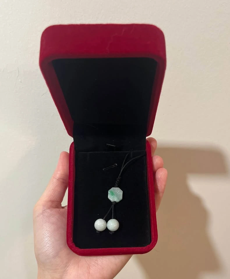 TYPE A CERTIFICATED UNTREATED BURMESE JADEITE Bag/Phone Charm - photo 3