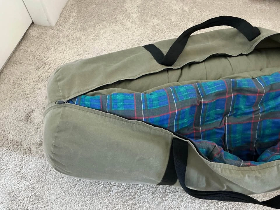 sleeping bag - photo 2