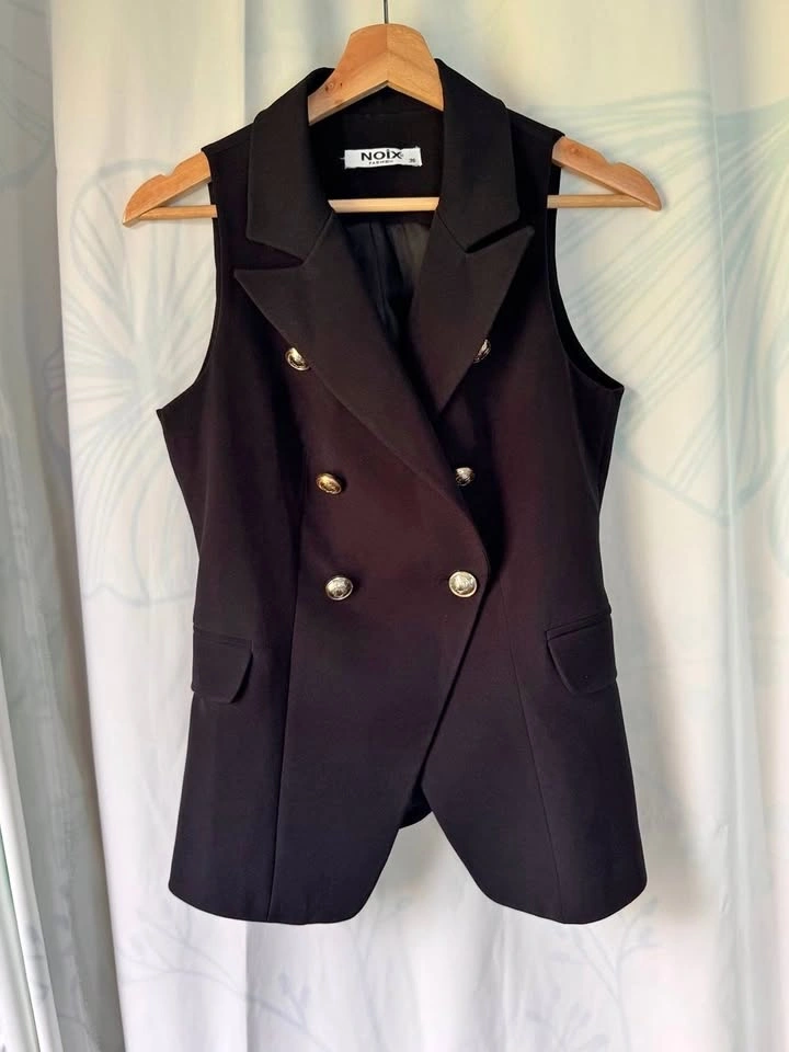 Classic Chic Women's Vest 97% Cotton Black Size S