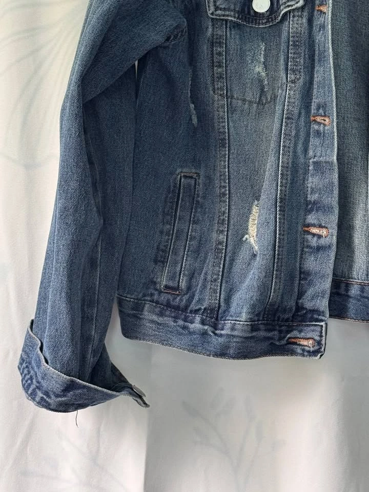 Baccini Denim Jean Jacket Size Medium Button Down - photo 4
